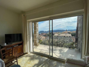 Villa 3 pièces avec jardin privé à Porto-Vecchio - FR-1-62-162